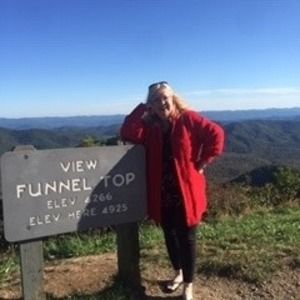 Meet your Posher, Dawn